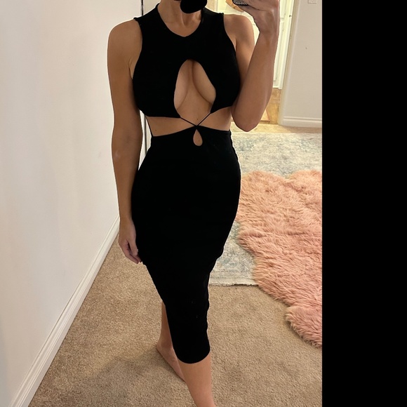 Zara Dresses & Skirts - NWT: Black Zara Cutout Midi Dress w/ Chest Detail